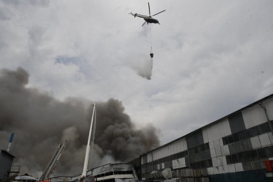 В Самаре возбуждено уголовное дело по факту пожара на складе на Профильной