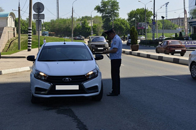 Электронные права могут официально приравнять к оригиналу и закрепить в ПДД