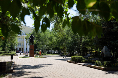 Горадминистрация проверила общественные пространства в Куйбышевском и Советском районах Самары