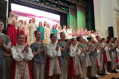 В Самаре торжественно открыли фестиваль "Рожденные в сердце России"