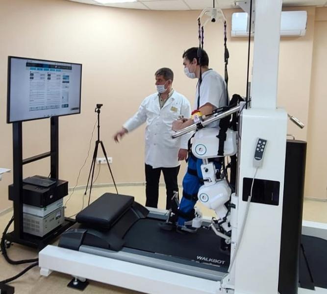 В медцентре Сергиевского района появился робот для восстановления ходьбы
