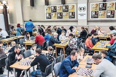 В Самаре 41 команда приняла участие в городском турнире "Шашечная семья"