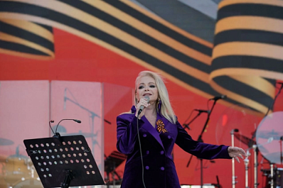 Лариса Долина - о зрителях концерта на площади Куйбышева: 