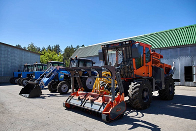 Полный комплект: в регионе закупили новую технику для восстановления лесов
