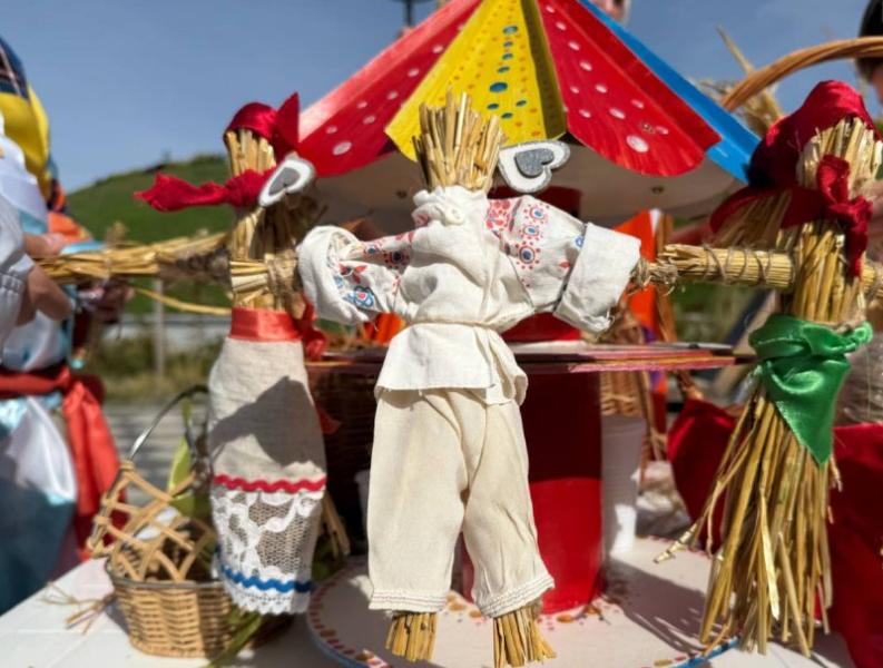 В Тольятти прошел фестиваль "Русская березка"