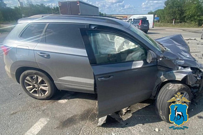 В Самарской области в ДТП со Skoda и Hover пострадали двое взрослых и двое детей