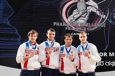 Самарец стал серебряным призером одного из этапов командного Кубка мира по фехтованию