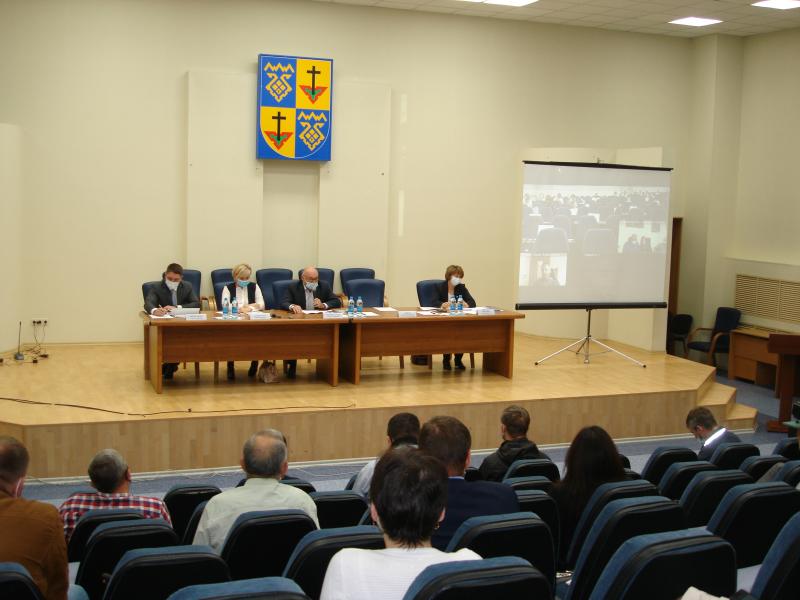 Тольяттинцам рассказали, как химзаводы влияют на экологию