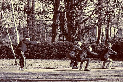 Пенсионеров Самары приглашают на бесплатные занятия гимнастикой с инструкторами