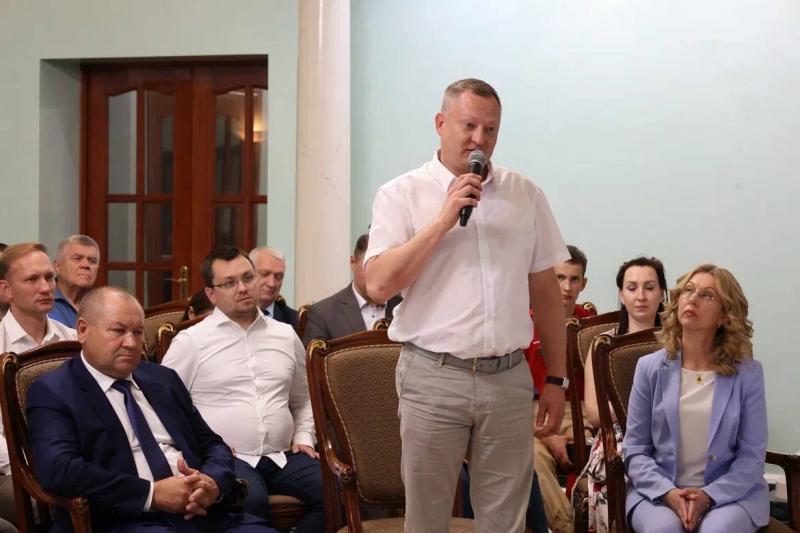 Дмитрий Азаров поддержал идею масштабировать фестиваль "КосмоФест-2023"