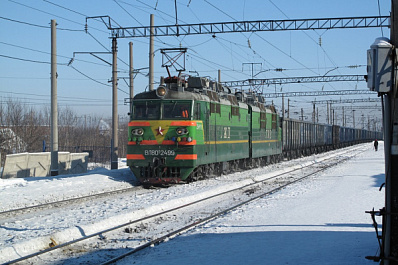 На КбшЖД сошел с рельсов вагон грузового поезда