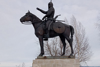 В Ширяеве установили памятник основателю Волжской Булгарии