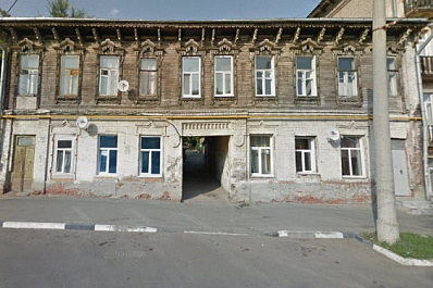 В Самаре из горящего дома эвакуировали 7 человек