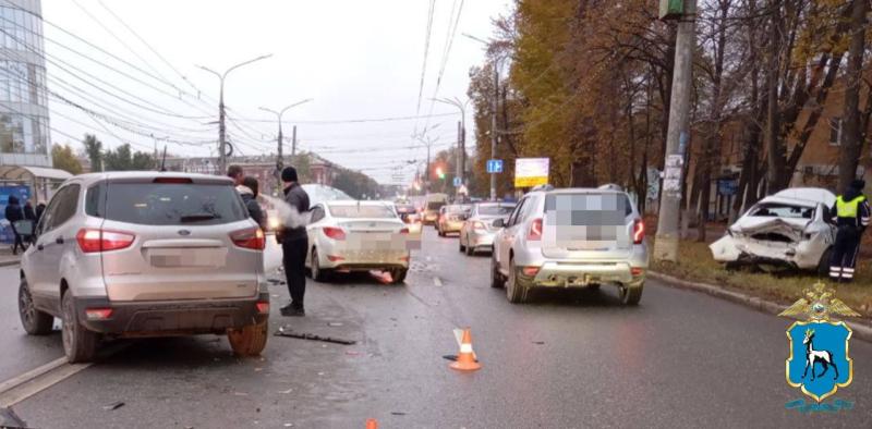 В Самаре 28 октября водитель после двойного ДТП отказался от теста на алкоголь