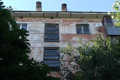 Сырые стены и хаммам в подъезде: самарцы добиваются ремонта дома на Гагарина