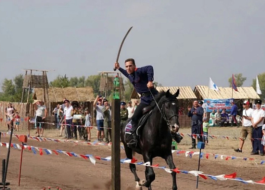 Название статьи