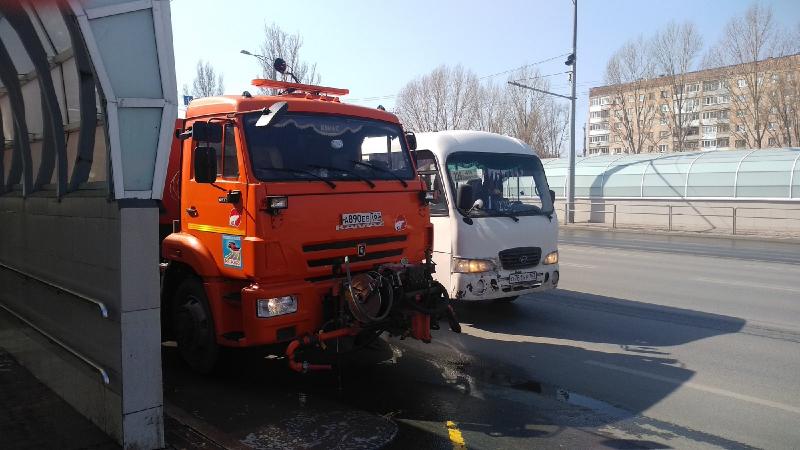 Улицы Самары начали дезинфицировать специальными средствами