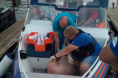 В Самарской области откачивали тонущего