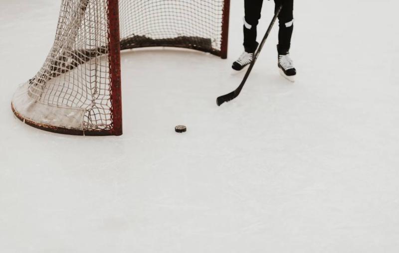 В матче КХЛ "Лада" одержала победу над "Нефтехимиком"