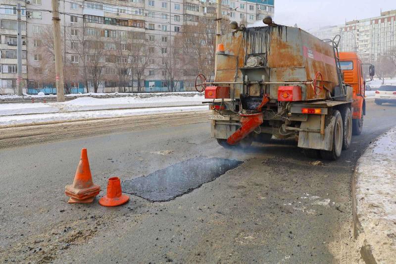 В Самаре возобновили аварийно-ямочный ремонт дорог