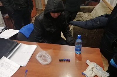 В Самарской области задержали закладчика героина