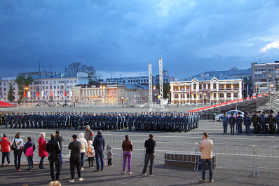 Почти 2000 человек приняли участие в репетиции парада Победы в Самаре
