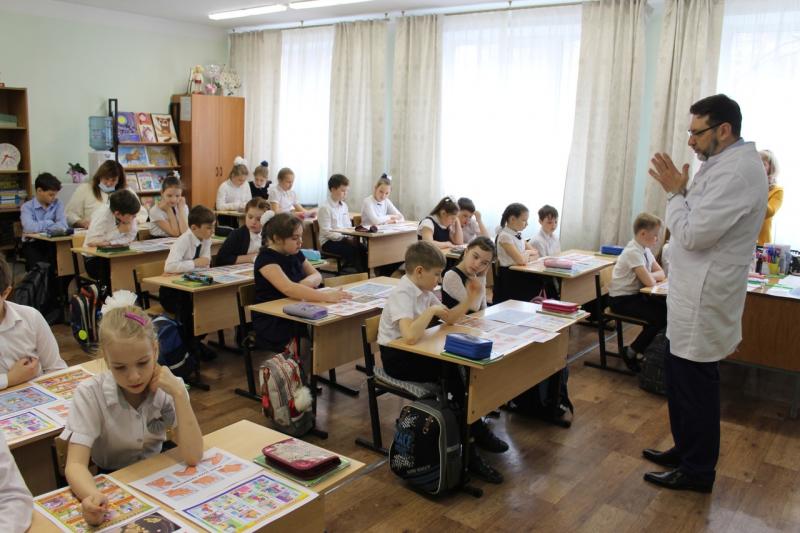 В тольяттинских школах прошли уроки здоровья