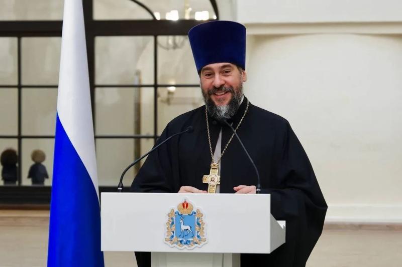 Губернатор Вячеслав Федорищев отметил наградами одних из лучших сотрудников отрасли дорожного хозяйства