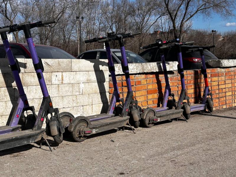 Мошенники начали подменять QR-коды для аренды самокатов и велосипедов