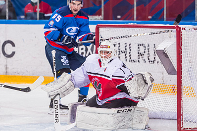 Тольяттинская "Лада" по буллитам победила "Металлург"