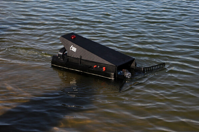 В Самарской области прошли испытания водного дрона-мусоросборщика