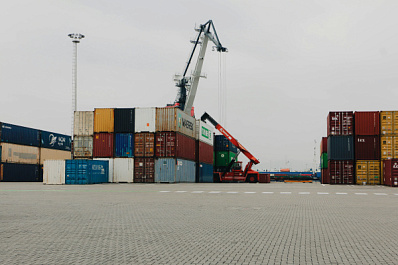 "Руководство попросило нас фотографировать очереди": сотрудник самарского магазина техники - о подводных камнях параллельного импорта