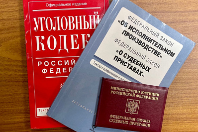 В Самаре водитель, сбивший на трамвайных путях мужчину с ребенком, выплатил им моральный ущерб