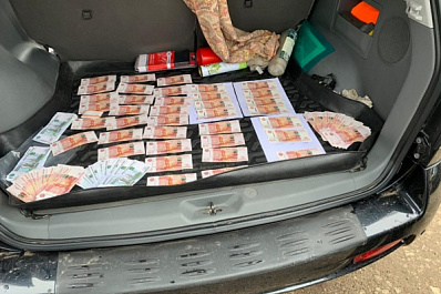 В Самаре за взятку задержан сотрудник муниципальной организации 