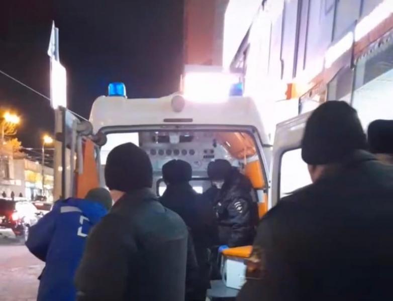 В Самаре голый хулиган забежал в хинкальную вечером 23 ноября