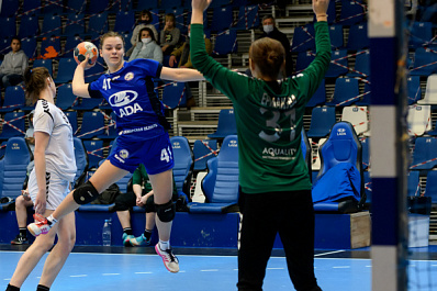 Сформировано расписание матчей гандбольной "Лады" на декабрь 