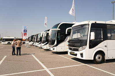 Рулят процессом: в Самаре определили лучших водителей автобусов