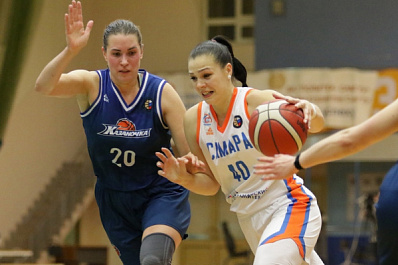 Самарские баскетболистки уверенно победили "Казаночку"