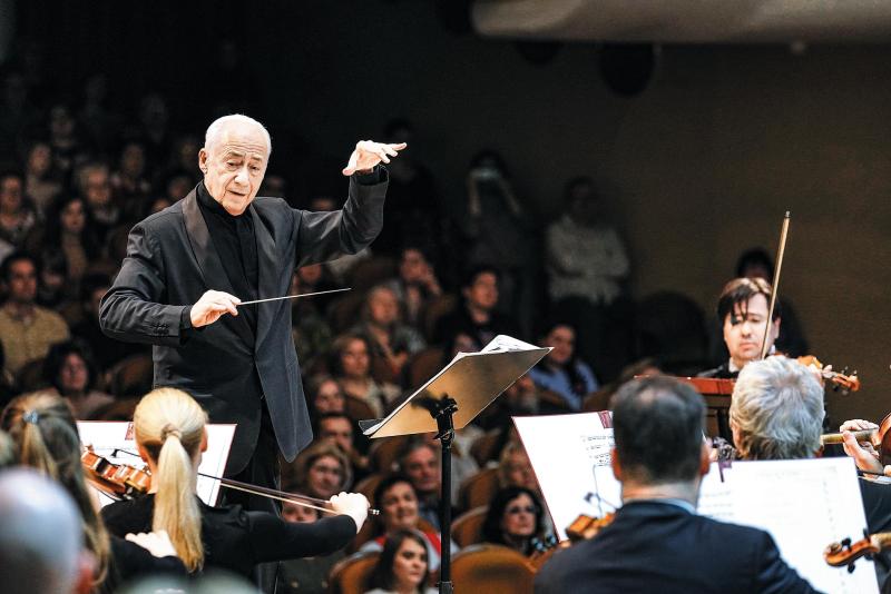 Два взгляда на вечные вопросы: 24 марта в Самарской филармонии впервые прозвучит "Реквием" Карла Дженкинса