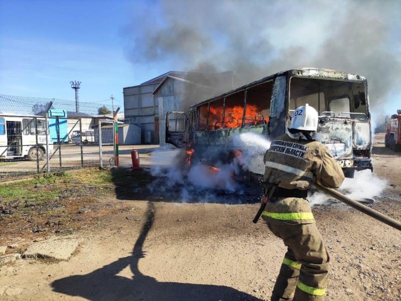 26 сентября в Похвистневе дотла сгорел автобус