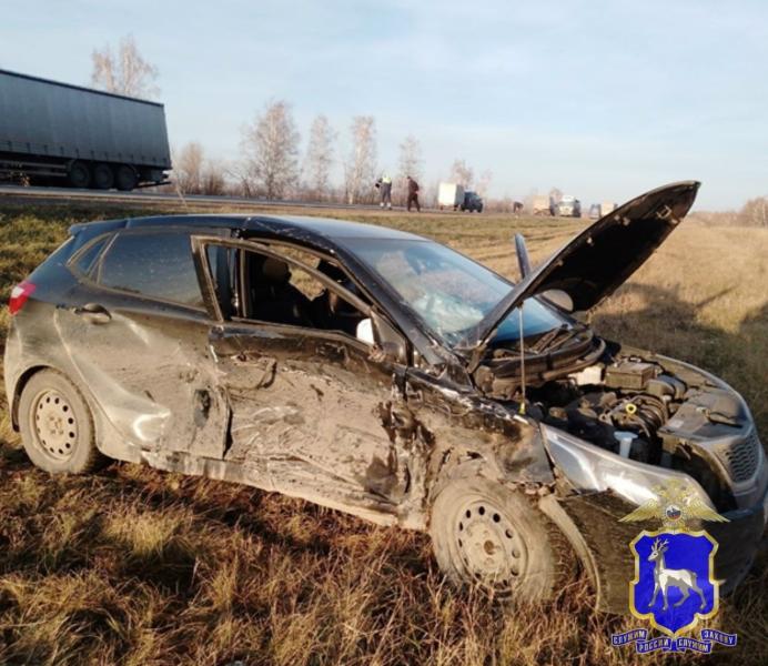 В Самаре на проспекте Кирова водитель Chevrolet сбил двух пешеходов