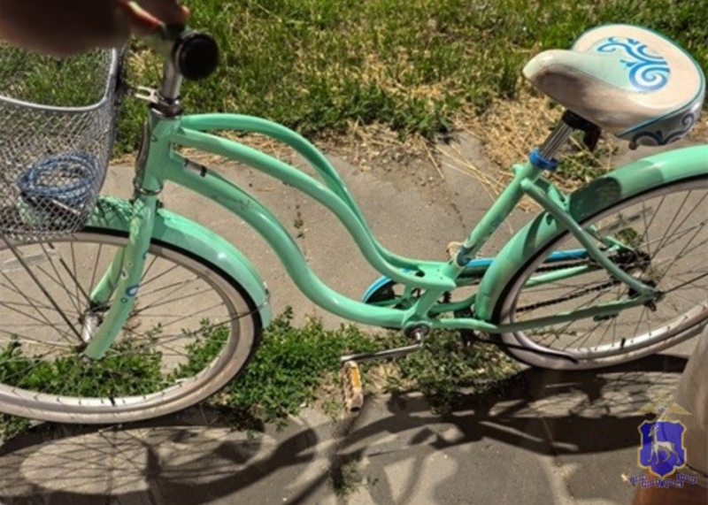 В Тольятти столкнулись подросток на электросамокате и велосипедистка 