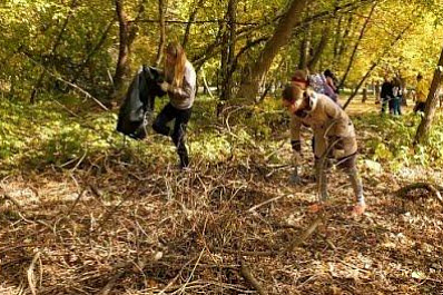 В парке Дружбы собрали тонну мусора