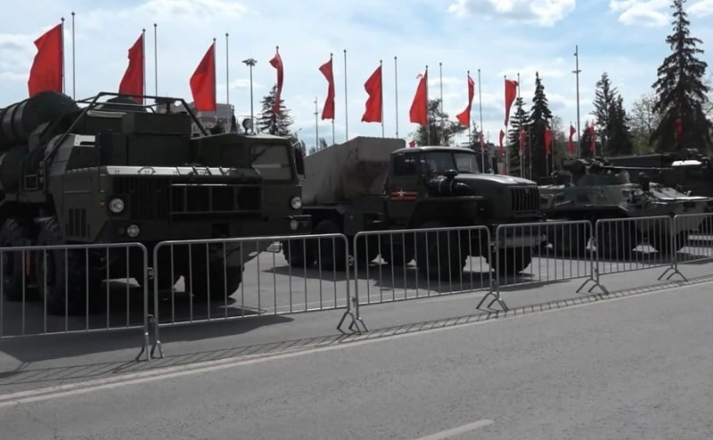 Российскую армию планируют оснастить современным вооружением