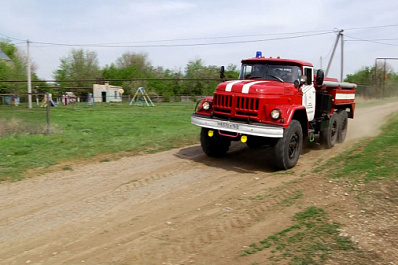 В Самарской области в профессиональный праздник пожарные  рассказали о своей работе
