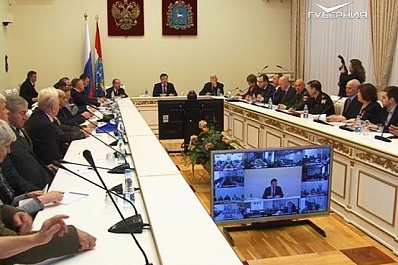 Дмитрий Азаров провел совещание в преддверии майских праздников