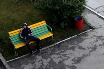 В Тольятти полицейские ищут форточника, похитившего гаджеты