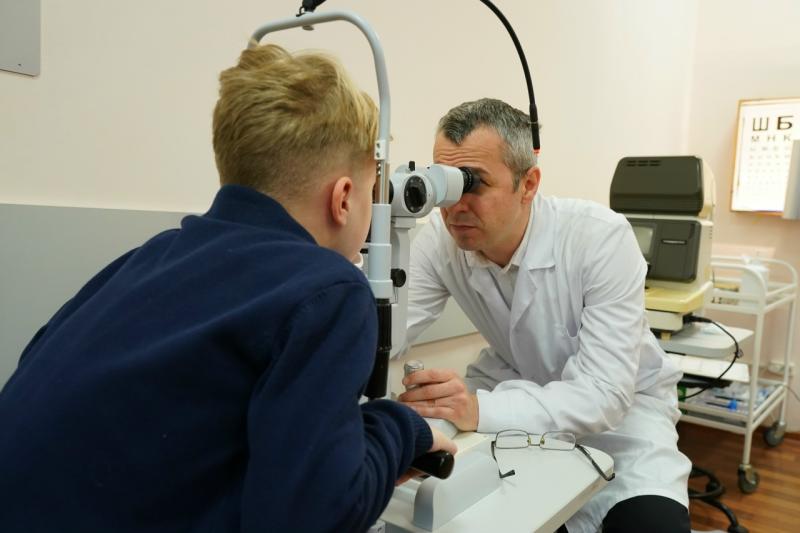 Самарские врачи вернули зрение больному диабетом ребенку