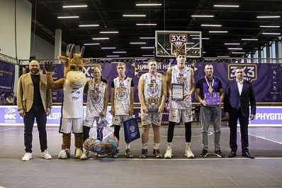 Самарские студенты взяли серебро на баскетбольном турнире ПФО