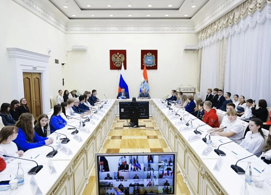 Вячеслав Федорищев и Артур Орлов провели заседание координационного совета по взаимодействию с 